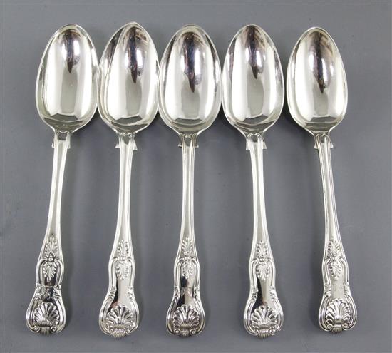 A matched set of five George IV & Victorian silver serving/table spoons, Length: 9”/238mm Combined weight 18.3oz/518grms